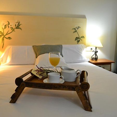 Hostal Toribio Галароса Екстериор снимка