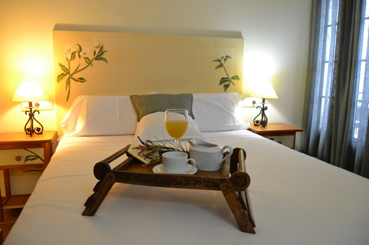 Hostal Toribio Галароса Екстериор снимка