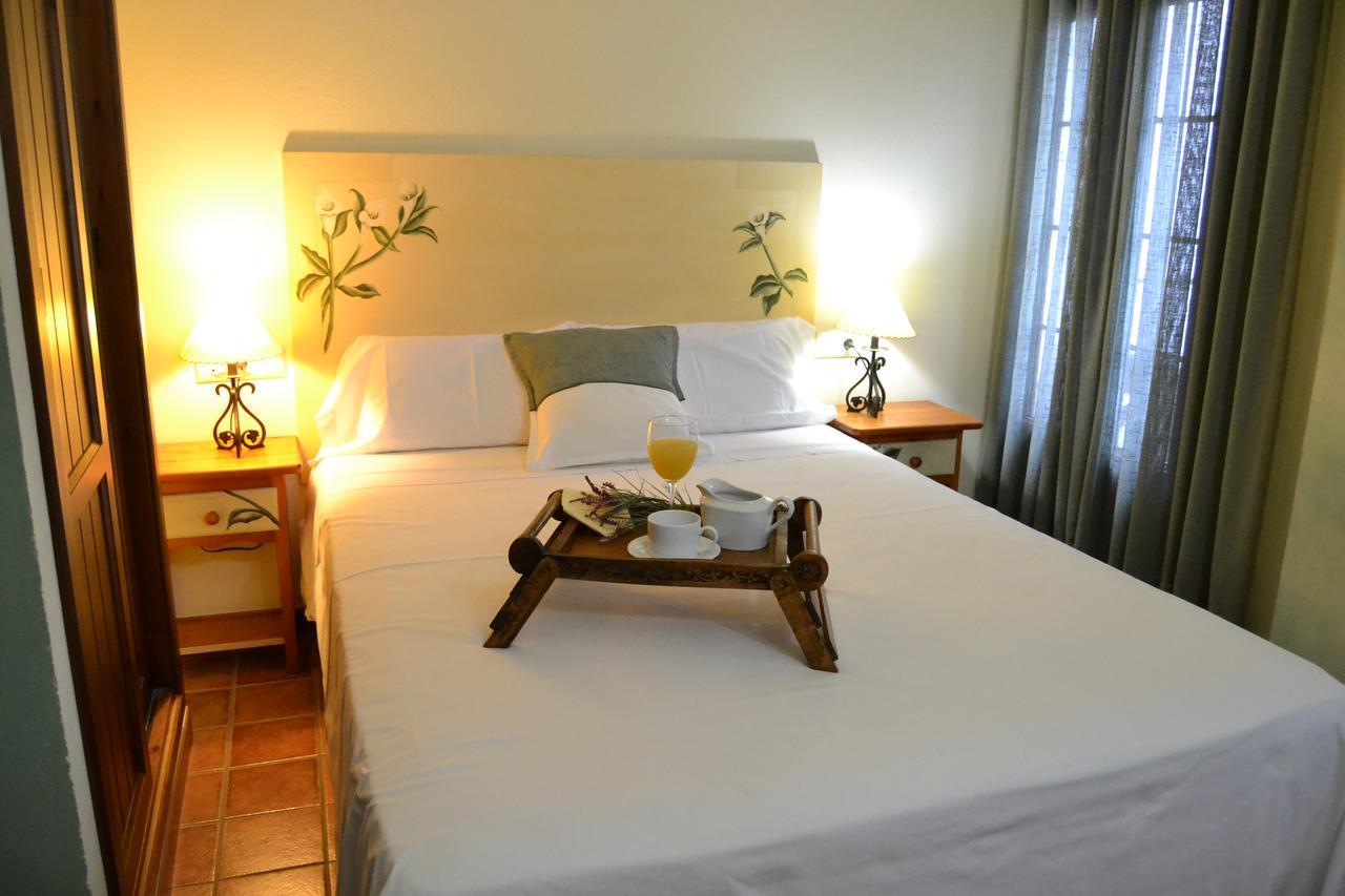 Hostal Toribio Галароса Екстериор снимка