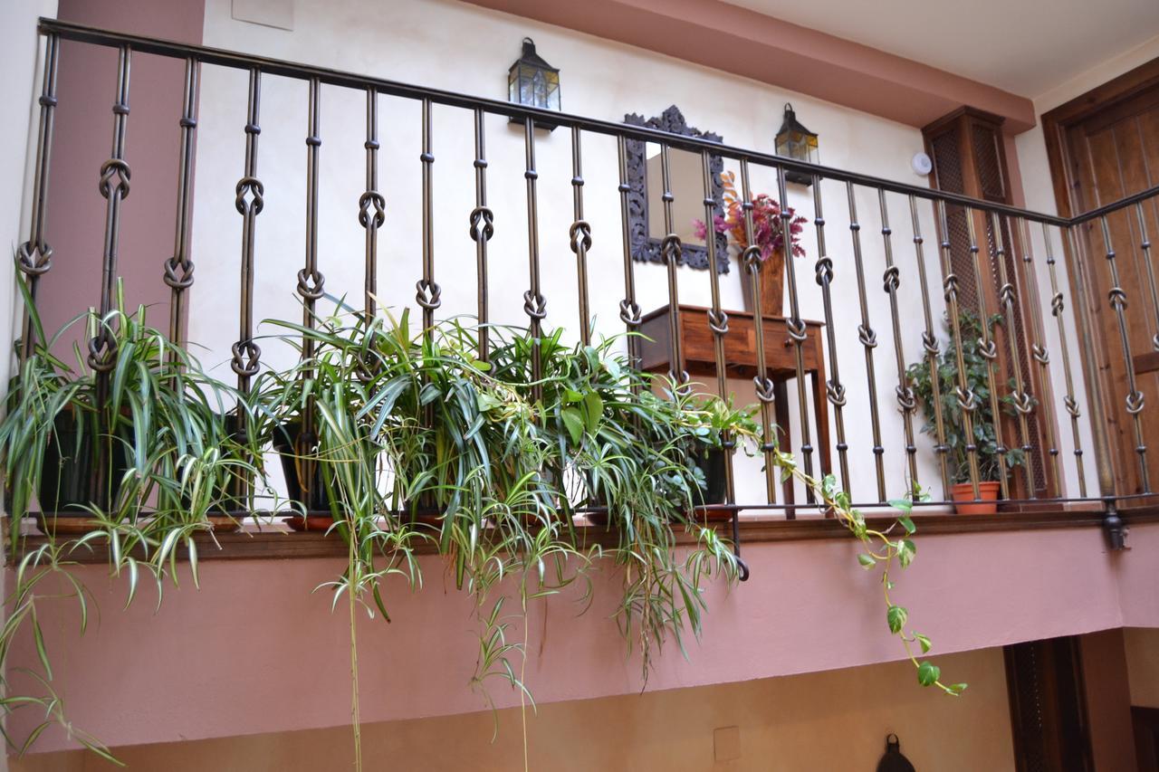 Hostal Toribio Галароса Екстериор снимка